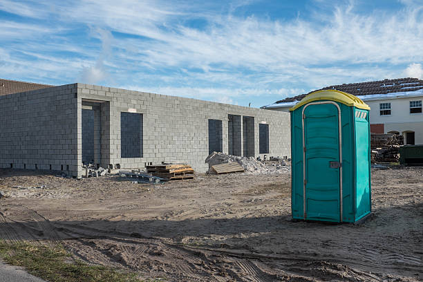 Porta potty delivery and setup in Luxemburg, WI